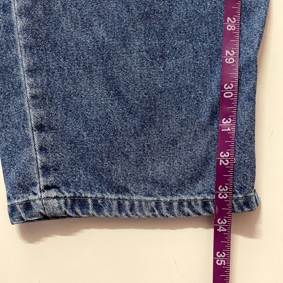 Vintage Chic Medium Wash Blue Denim Grandma Short Pants Size 14 EUC - Picture 8 of 13